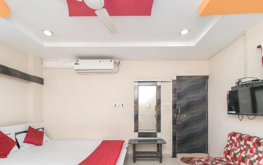 Hotel Rameshwaram Удджайн Экстерьер фото